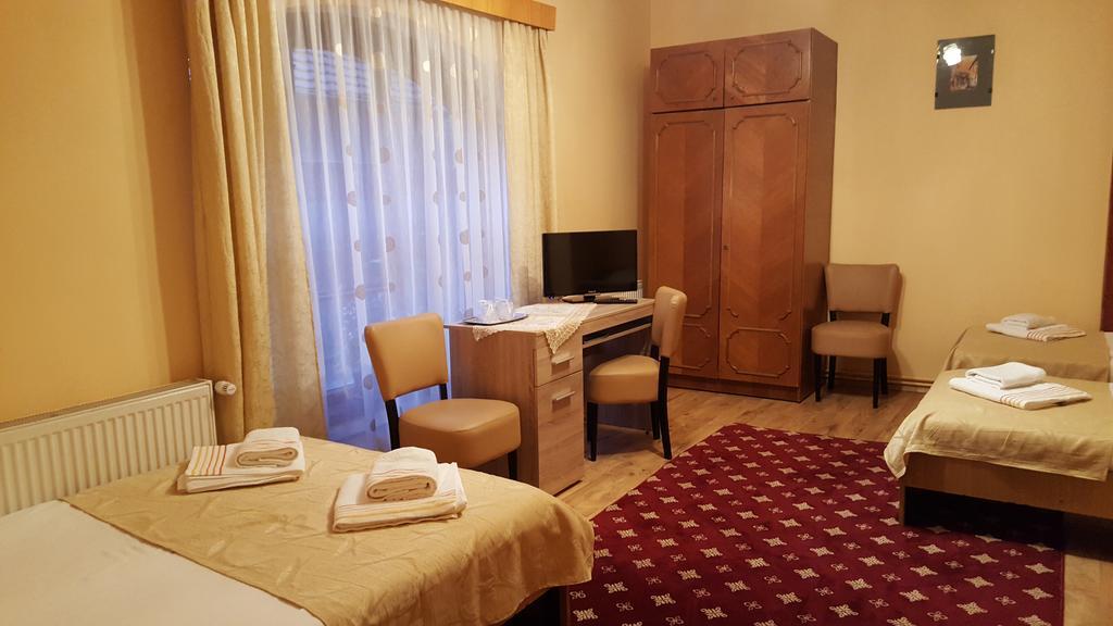 Ela Guest house 3*