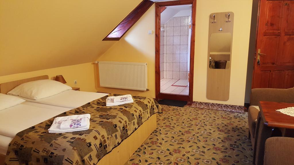 Ela Guest house
